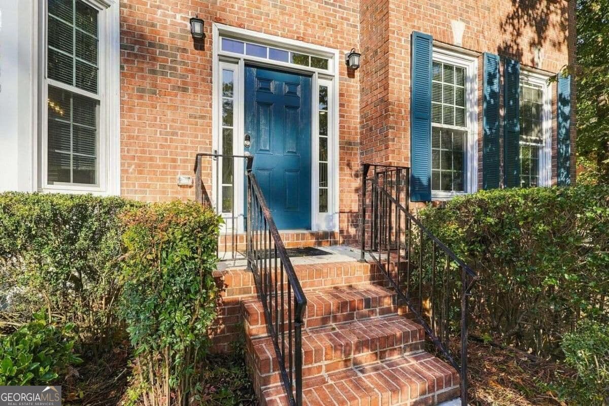 4 bedroom, 2.5 bathroom, 2,600 sq ft single family residence for sale at 195 Riverbirch Lane, Lawrenceville, GA 30044 — photo 3