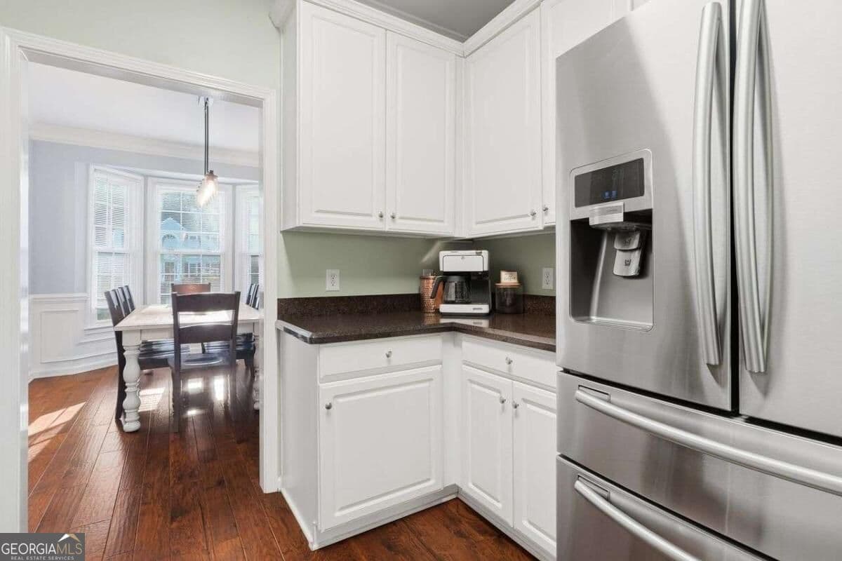 4 bedroom, 2.5 bathroom, 2,600 sq ft single family residence for sale at 195 Riverbirch Lane, Lawrenceville, GA 30044 — photo 9