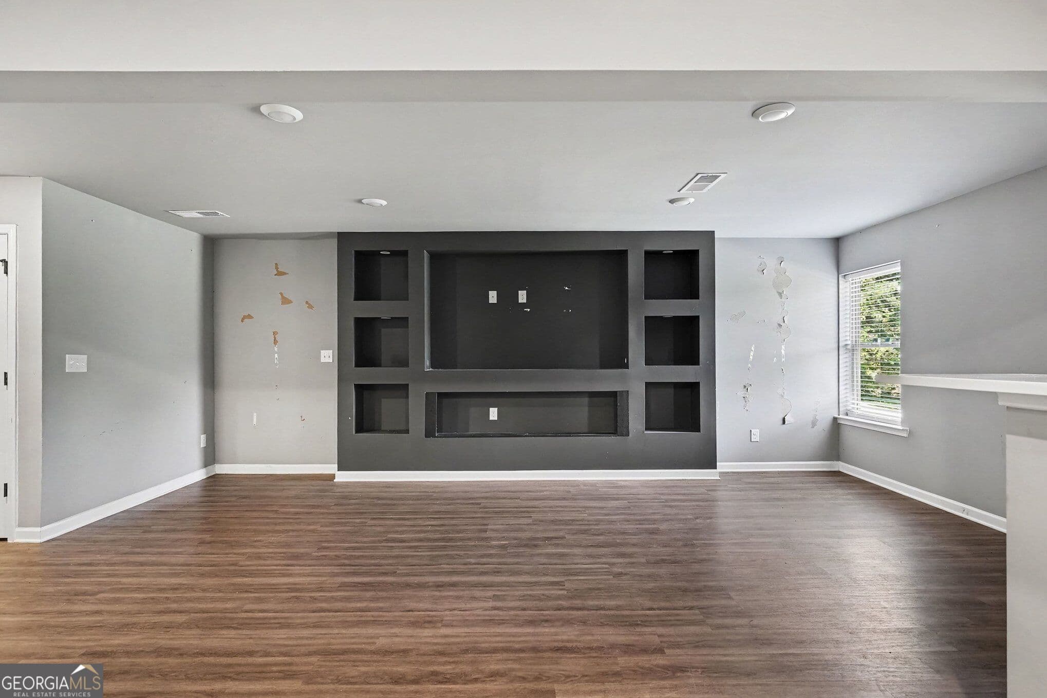 5 bedroom, 3 bathroom, 4,360 sq ft single family residence for sale at 784 Chapman Street, Jonesboro, GA 30238 — photo 7