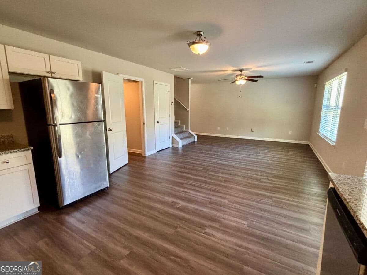 4 bedroom, 2.5 bathroom single family residence for rent at 321 Nutwood Trace, Locust Grove, GA 30248 for $1,950 a month — photo 8