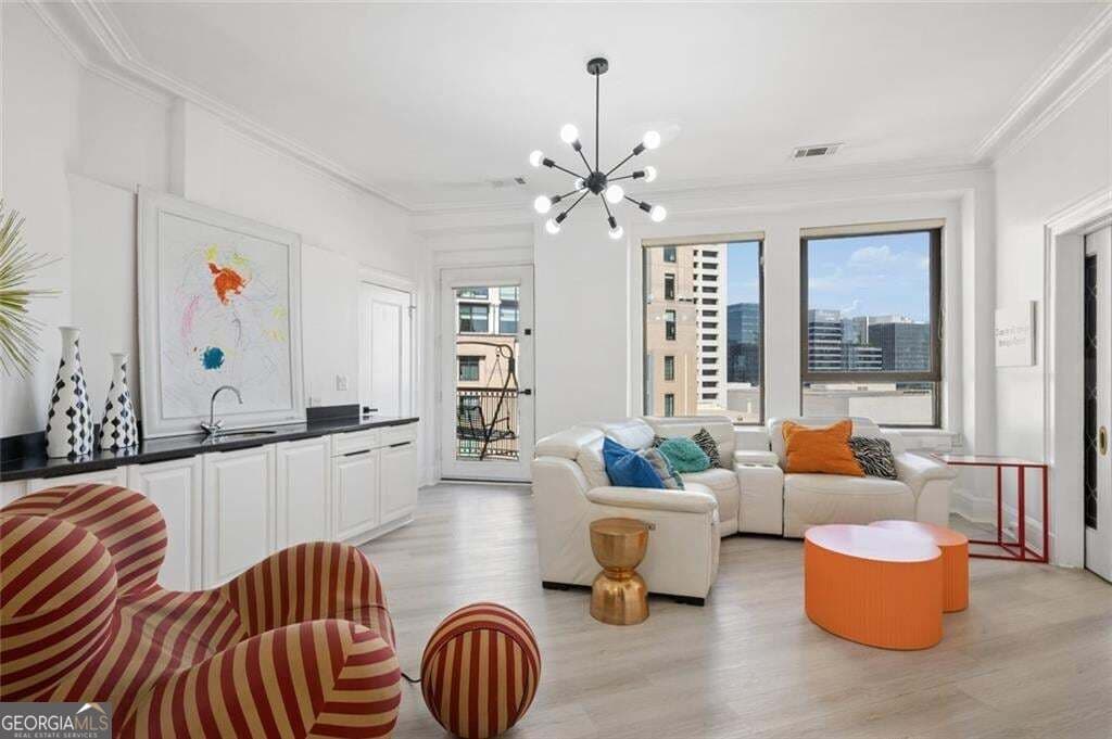 3 bedroom, 3 bathroom, 1,882 sq ft condominium for sale at 75 Ponce de Leon Avenue 1107, Atlanta, GA 30308 — photo 2