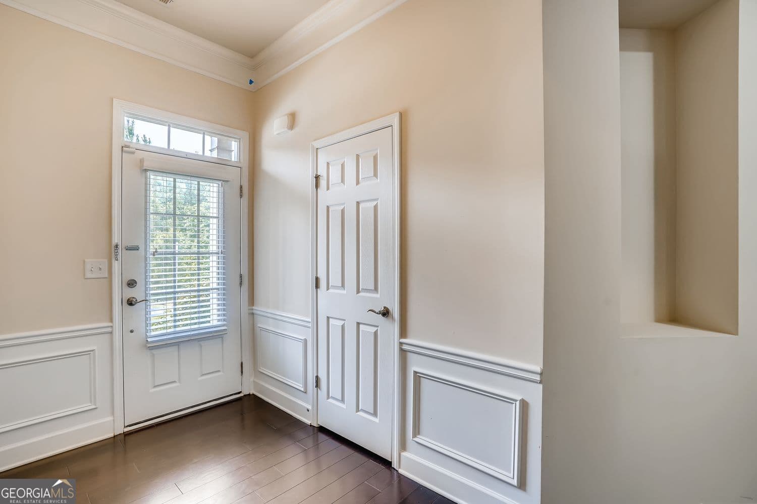 3 bedroom, 3.5 bathroom, 2,540 sq ft townhouse for rent at 2544 Josselyn Lane, Smyrna, GA 30080 for $3,700 a month — photo 5