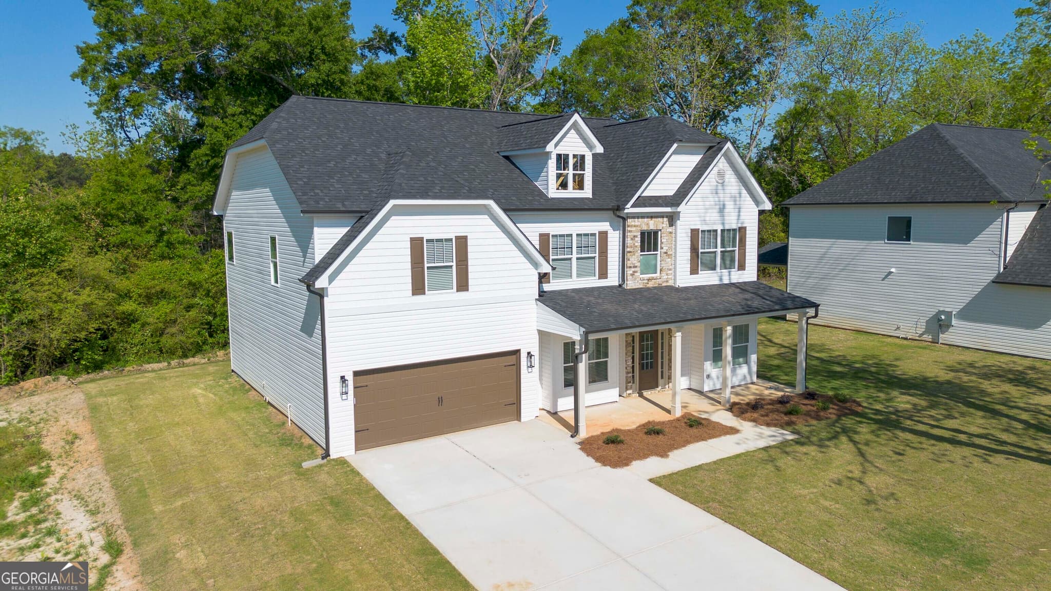 4 bedroom, 4 bathroom, 3,222 sq ft single family residence for sale at 130 Bluecoat Trail, Byron, GA 31008 — photo 2