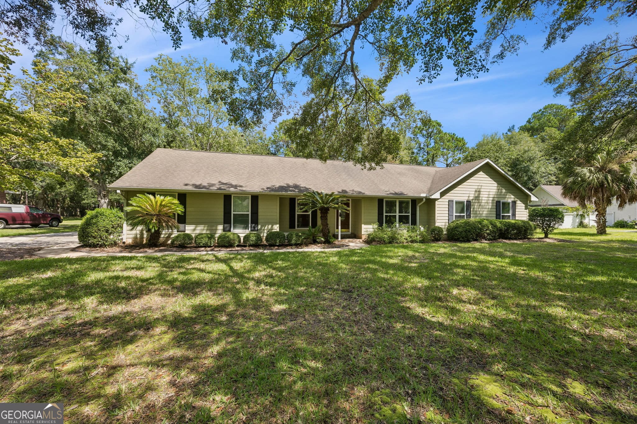 4 bedroom, 2 bathroom, 2,052 sq ft single family residence for sale at 107 New Hammock Circle, St. Marys, GA 31558 — photo 1 of 76