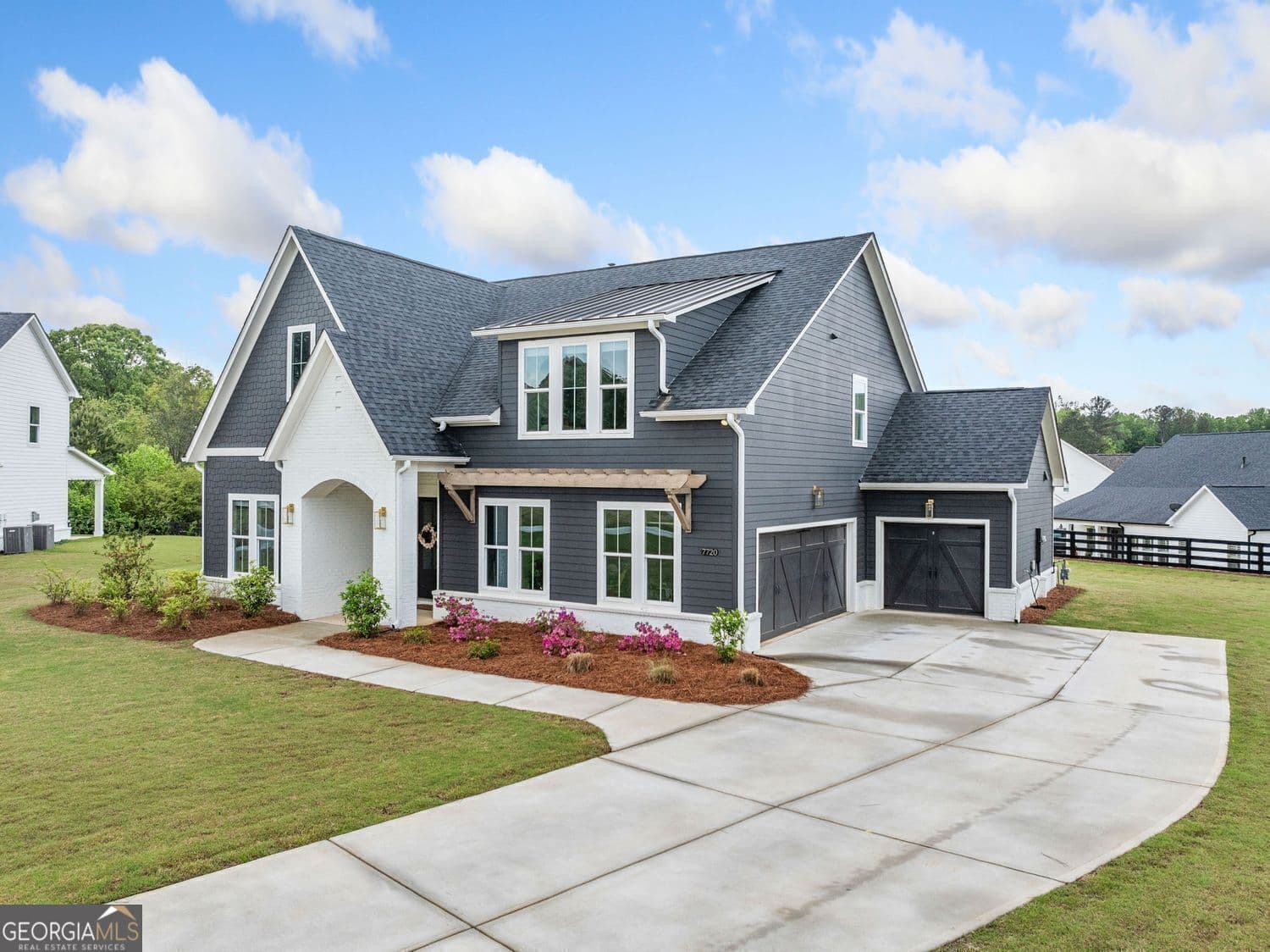 4 bedroom, 3.5 bathroom, 3,043 sq ft single family residence sold at 7720 Magnolia Farm Circle, Dawsonville, GA 30534