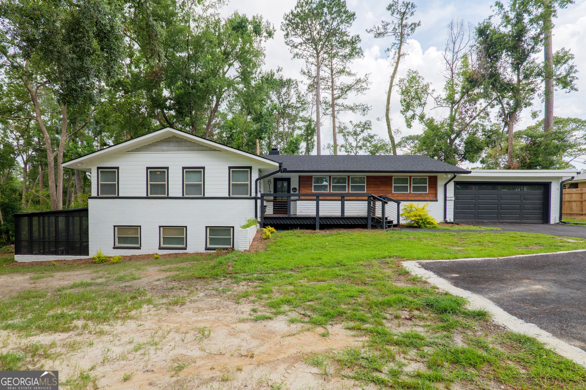 4 bedroom, 3 bathroom, 2,978 sq ft single family residence sold at 817 Gornto Road, Valdosta, GA 31632