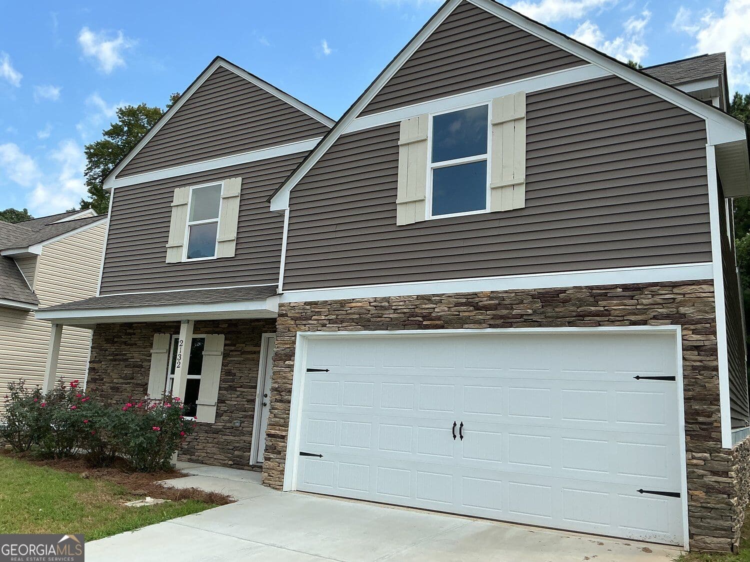 4 bedroom, 2 bathroom, 1,735 sq ft single family residence for sale at 2132 Rosemary Way, Gainesville, GA 30507 — photo 4