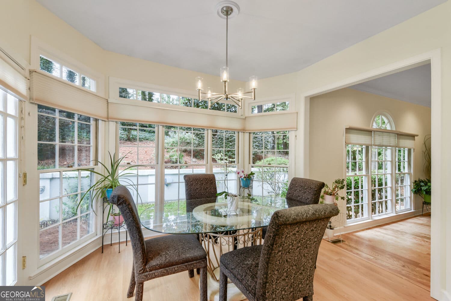 6 bedroom, 5.5 bathroom single family residence for sale at 5830 Plantation Drive, Roswell, GA 30075 — photo 10