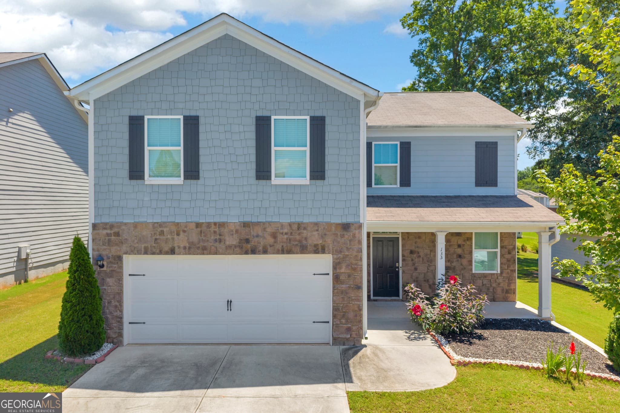 4 bedroom, 2.5 bathroom, 2,115 sq ft single family residence for sale at 135 Starbuck Parkway, Pendergrass, GA 30567 — photo 1 of 61