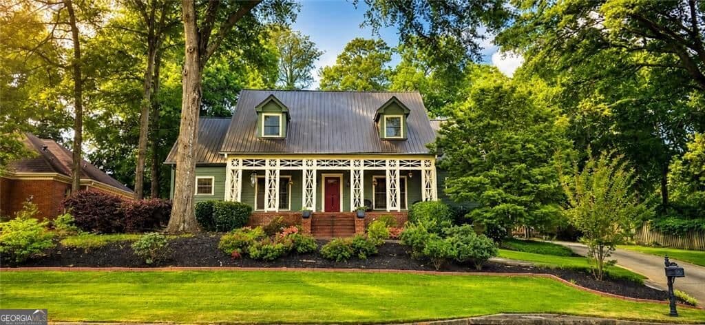 6 bedroom, 4 bathroom single family residence for sale at 4138 Town Branch Court, Covington, GA 30014 — photo 2
