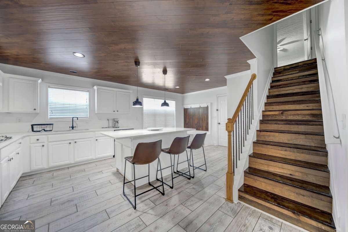 4 bedroom, 3 bathroom, 2,578 sq ft single family residence for sale at 529 Morning Place Way, Suwanee, GA 30024 — photo 7