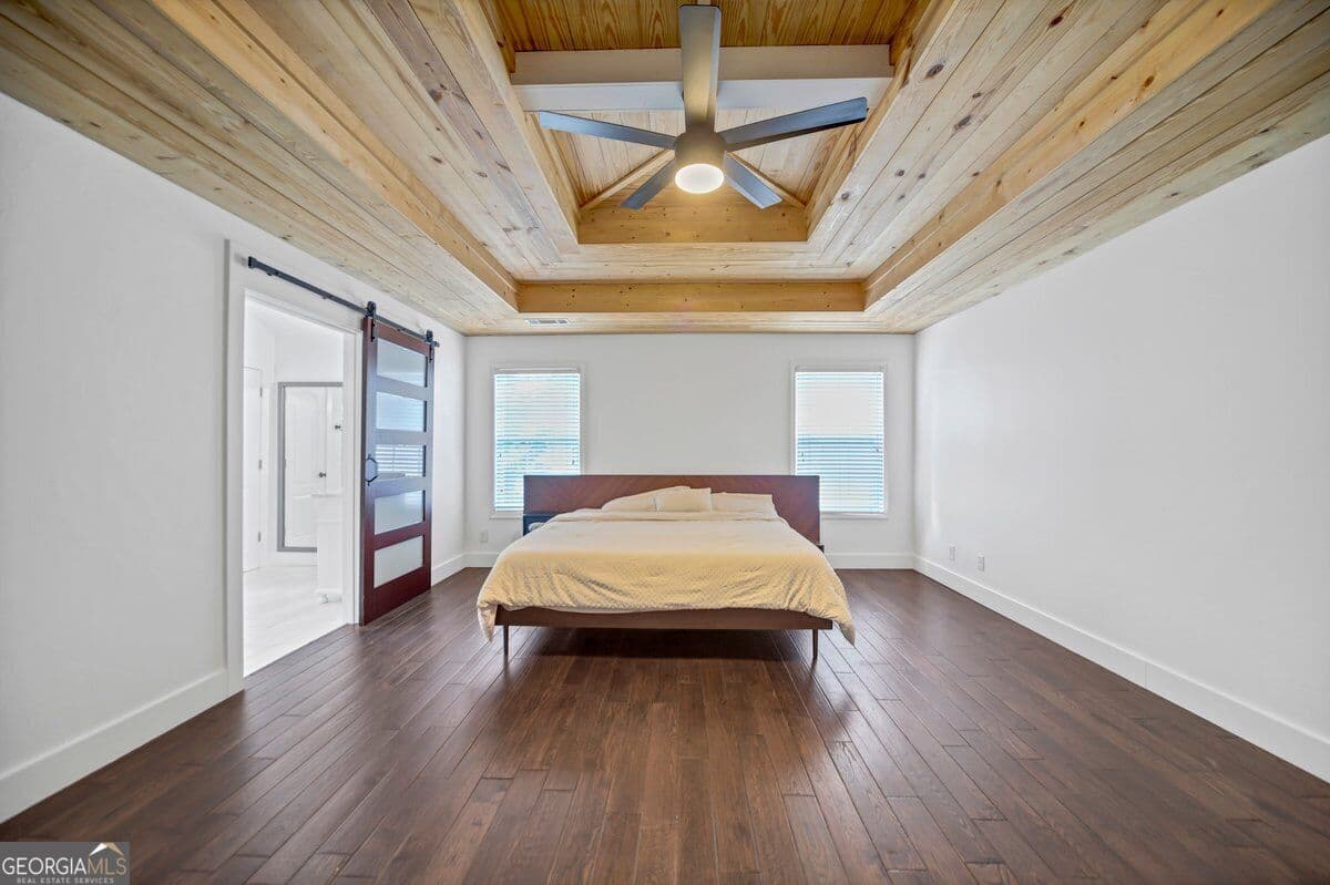 4 bedroom, 3 bathroom, 2,578 sq ft single family residence for sale at 529 Morning Place Way, Suwanee, GA 30024 — photo 9