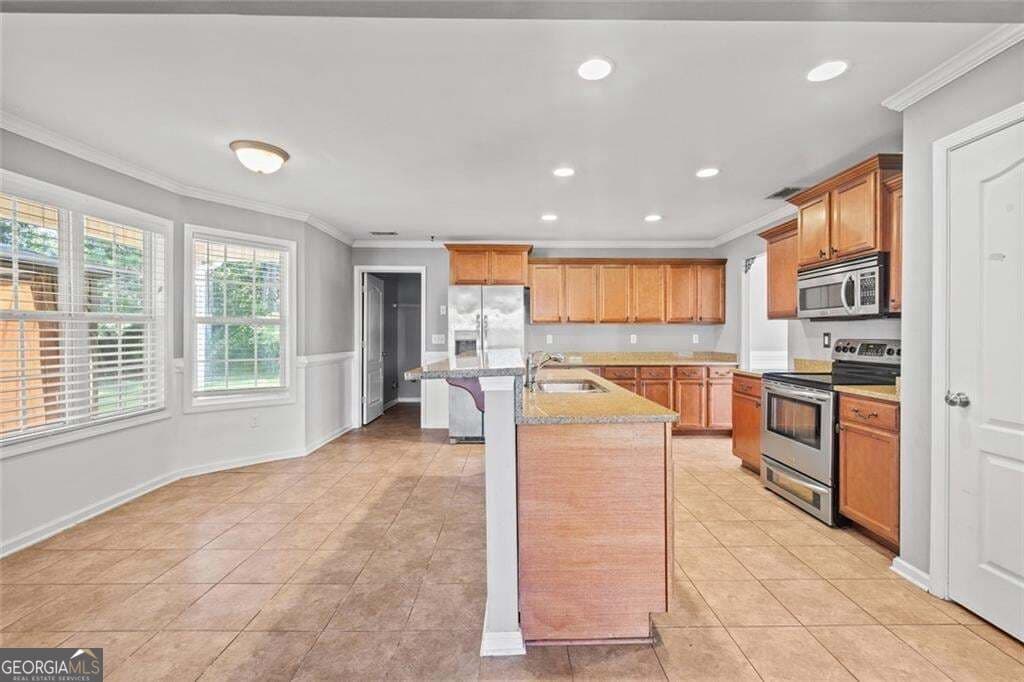 3 bedroom, 2.5 bathroom, 2,285 sq ft single family residence for sale at 169 Nettie Lane, Mcdonough, GA 30252 — photo 4