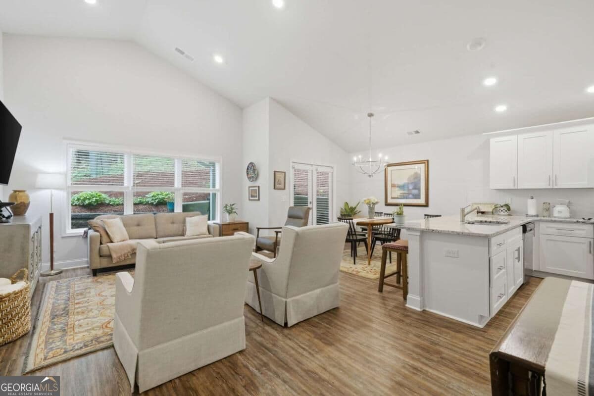 4 bedroom, 3 bathroom, 1,758 sq ft single family residence for sale at 138 Louie Court, Waleska, GA 30183 — photo 8