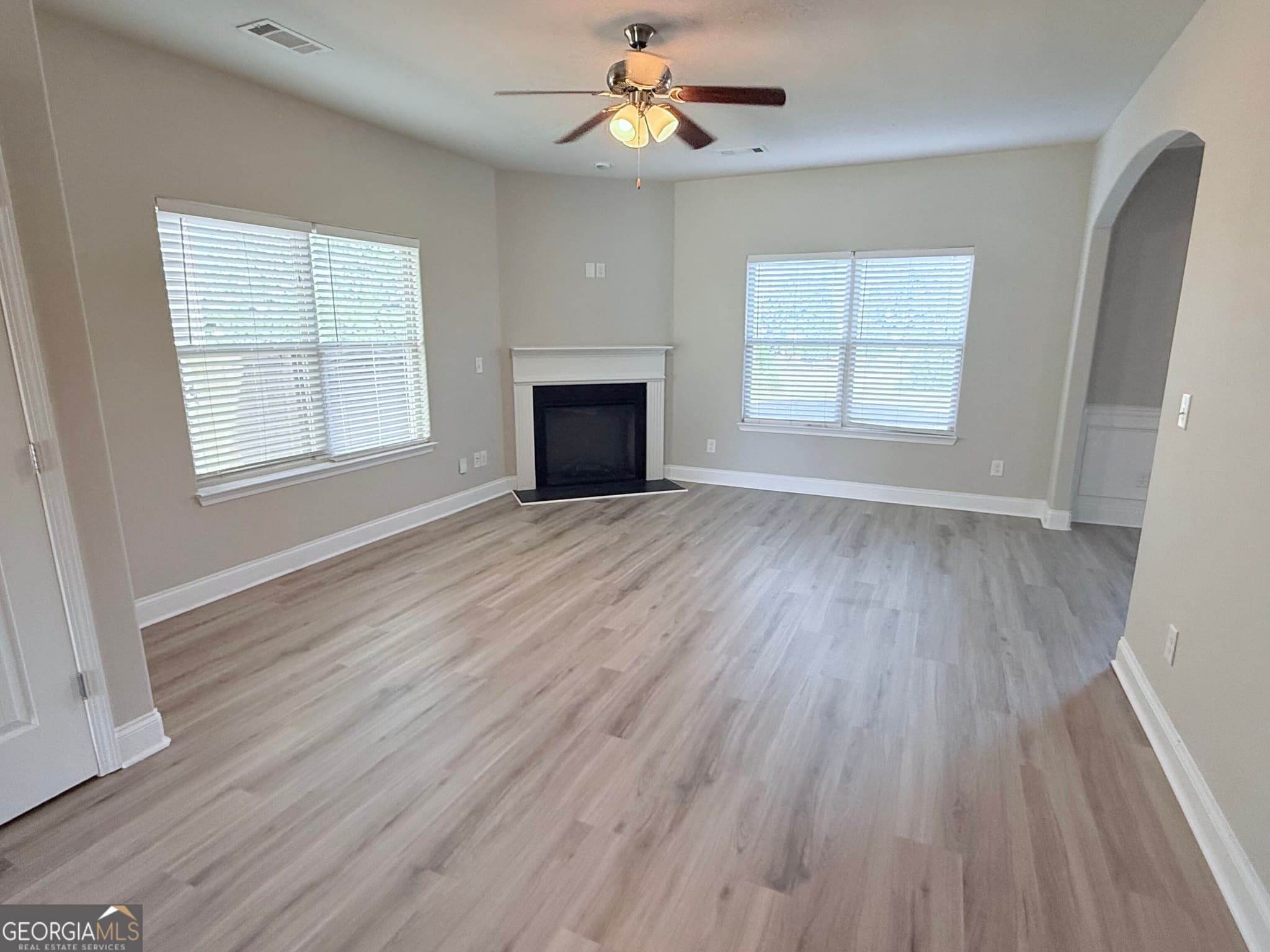 4 bedroom, 2.5 bathroom, 2,275 sq ft single family residence for rent at 116 Leland Lane, Mcdonough, GA 30253 for $2,250 a month — photo 3