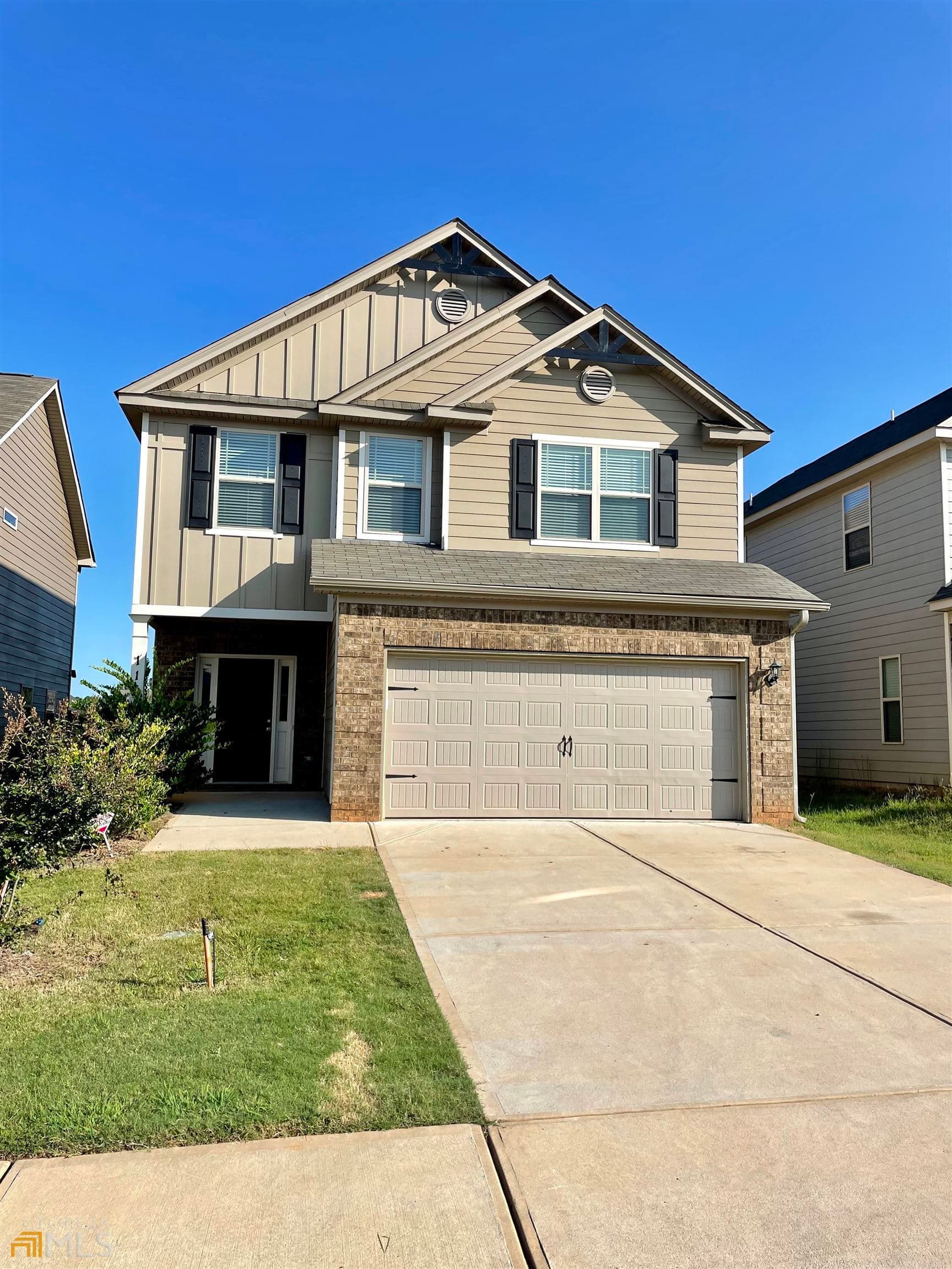 4 bedroom, 2.5 bathroom, 2,275 sq ft single family residence for rent at 116 Leland Lane, Mcdonough, GA 30253 for $2,250 a month — photo 1 of 16