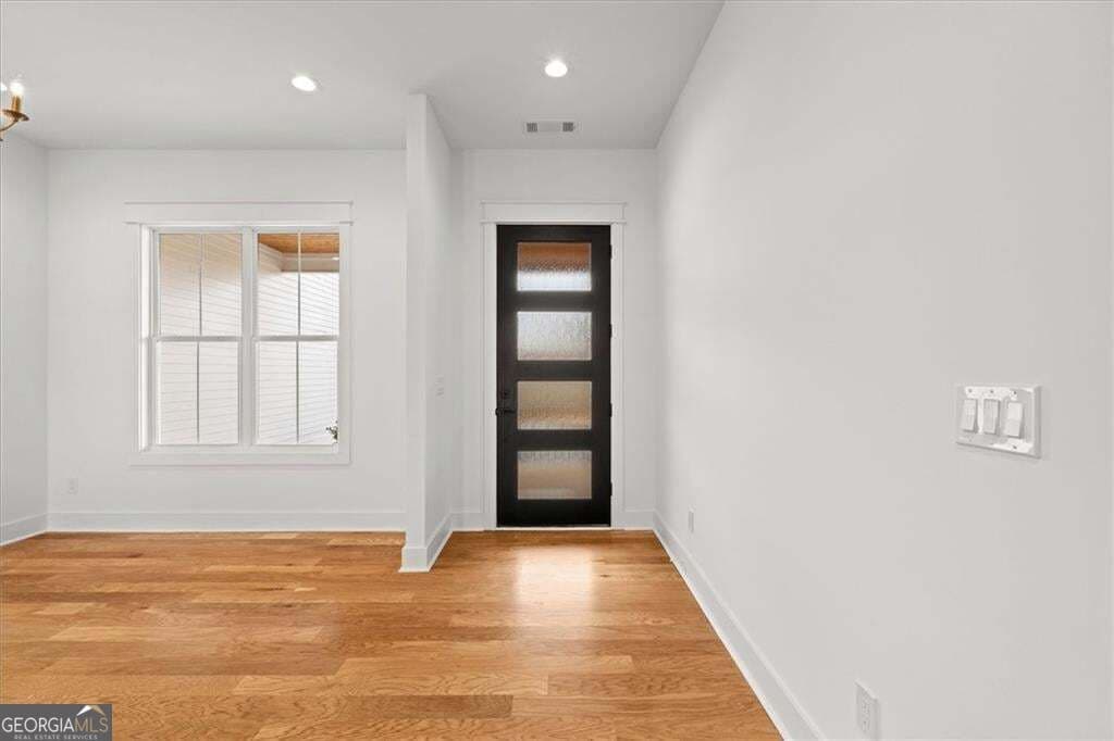 6 bedroom, 5.5 bathroom, 4,500 sq ft single family residence for sale at 1250 HAYS MILL Road, Carrollton, GA 30117 — photo 7
