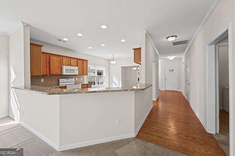 4 bedroom, 2 bathroom, 2,212 sq ft single family residence for sale at 19 Gilreath Trail, Cartersville, GA 30121 — photo 8