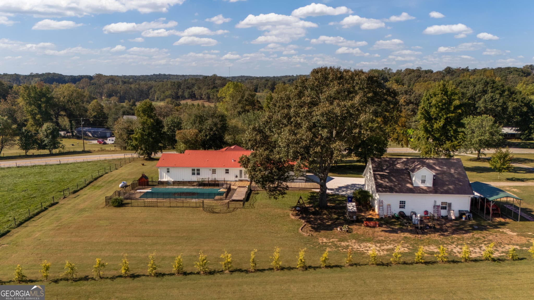 5 bedroom, 5 bathroom, 3,304 sq ft single family residence for sale at 2111 Highway 323, Gillsville, GA 30543 — photo 3
