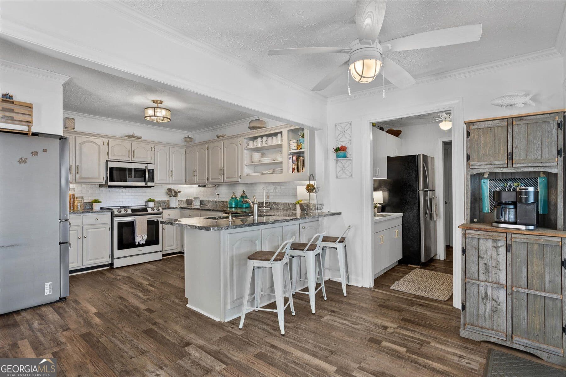 3 bedroom, 2 bathroom, 2,769 sq ft single family residence for sale at 1214 Shell Point Road, Townsend, GA 31331 — photo 9