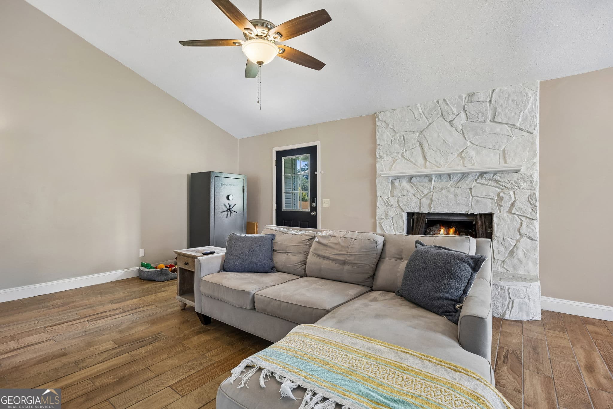 3 bedroom, 2 bathroom, 1,554 sq ft single family residence for rent at 105 Wolf Bay Circle, Kingsland, GA 31548 for $1,950 a month — photo 8