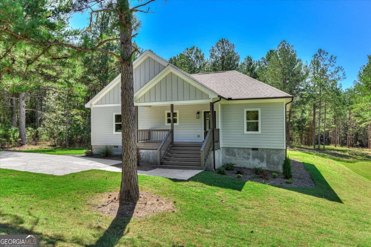4 bedroom, 3.5 bathroom, 1,611 sq ft single family residence for sale at 1198 Sunset Cove, Tignall, GA 30668 — photo 9