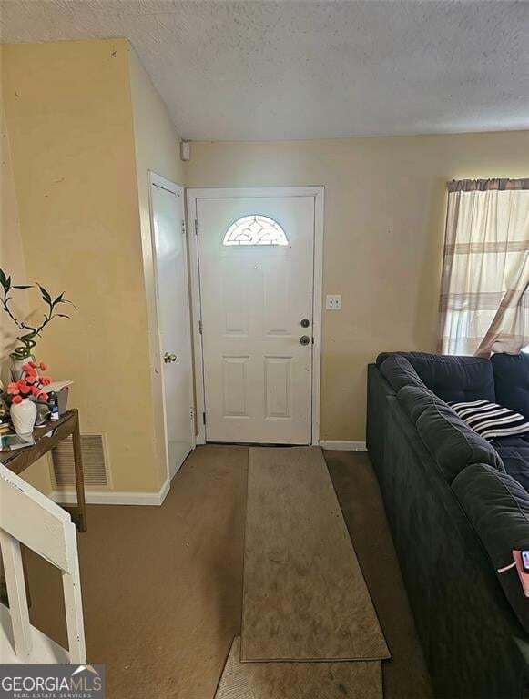 3 bedroom, 2.5 bathroom, 2,112 sq ft single family residence for sale at 976 Worcester Place, Lilburn, GA 30047 — photo 2