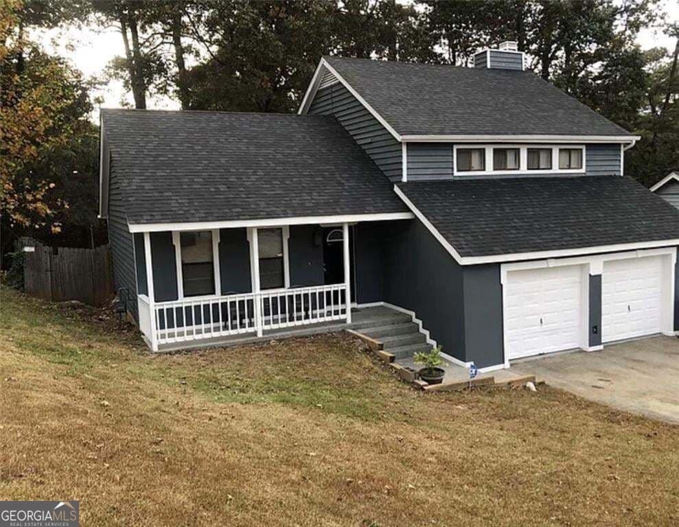 3 bedroom, 2.5 bathroom, 2,112 sq ft single family residence for sale at 976 Worcester Place, Lilburn, GA 30047 — photo 1 of 32