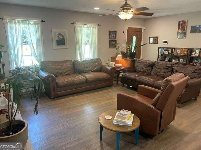 3 bedroom, 2 bathroom single family residence for sale at 2275 Post Oak Drive, Duluth, GA 30097 — photo 6