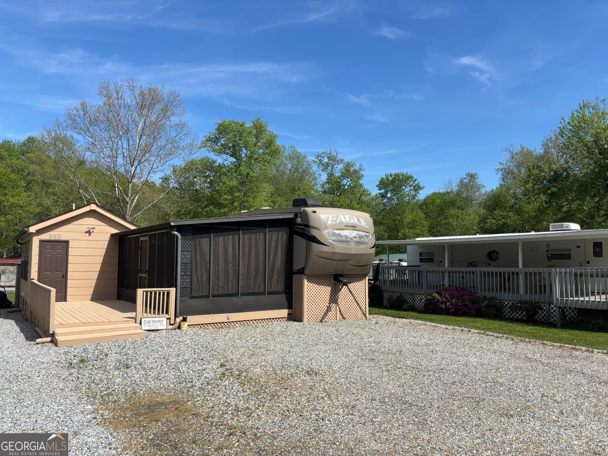 2 bedroom, 2 bathroom, 220 sq ft cabin,single family residence for sale at 101 Bridge Loop Drive, Cleveland, GA 30528 — photo 1 of 89