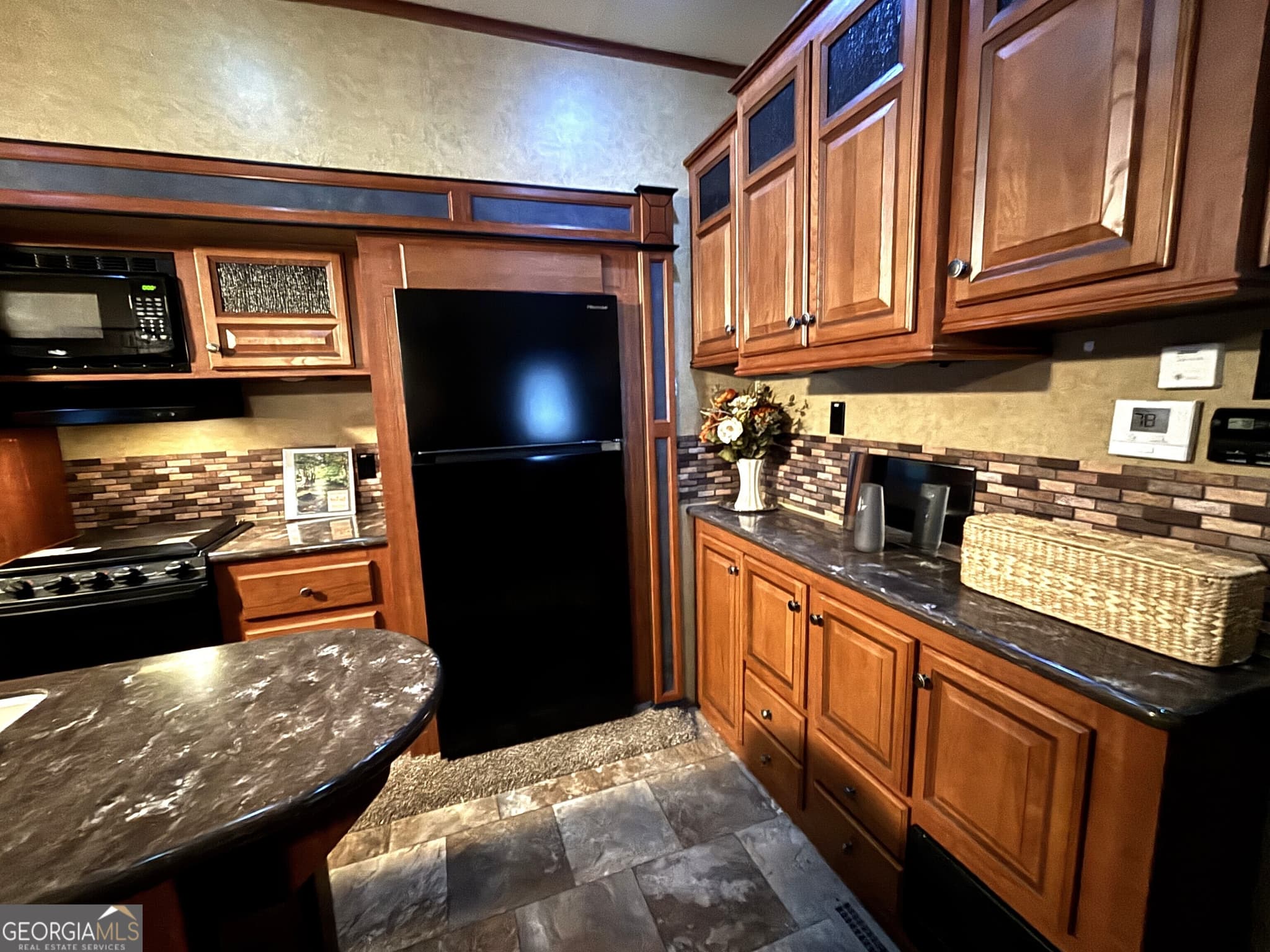 2 bedroom, 2 bathroom, 220 sq ft cabin,single family residence for sale at 101 Bridge Loop Drive, Cleveland, GA 30528 — photo 9