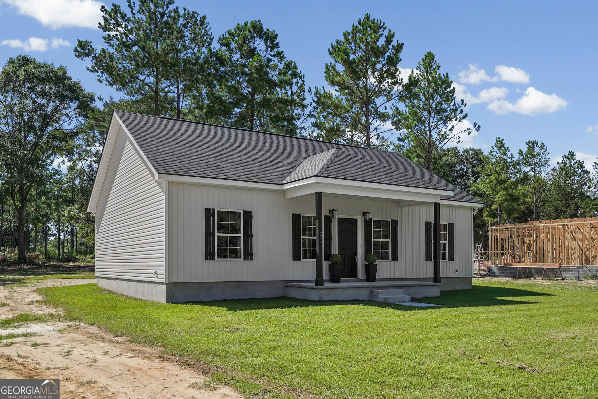 3 bedroom, 2 bathroom, 1,320 sq ft single family residence for sale at 251 Ford Street Ford, Poulan, GA 31781 — photo 3