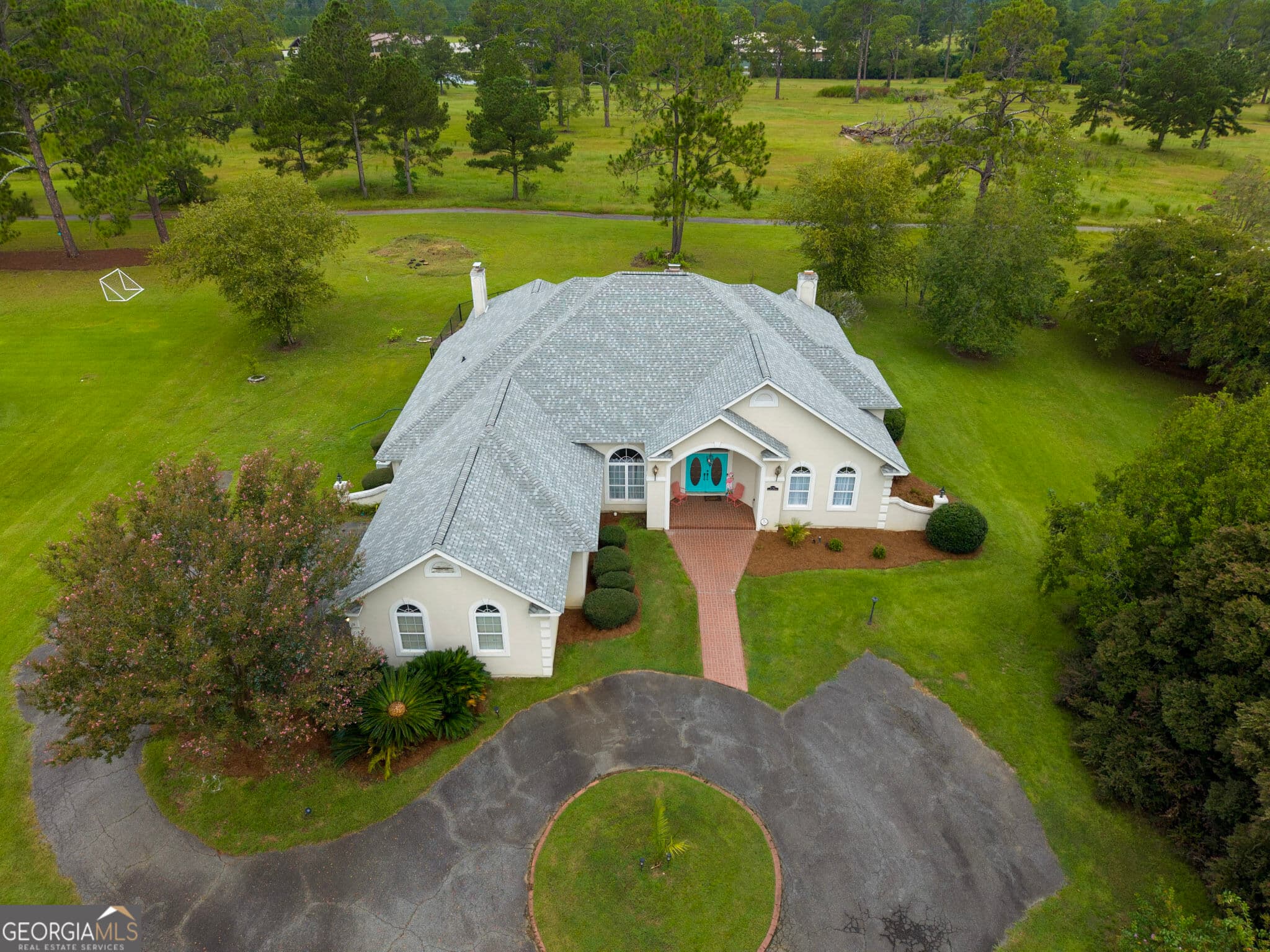 4 bedroom, 3.5 bathroom, 3,052 sq ft single family residence for sale at 1741 Green Acres Drive, Vidalia, GA 30474 — photo 2