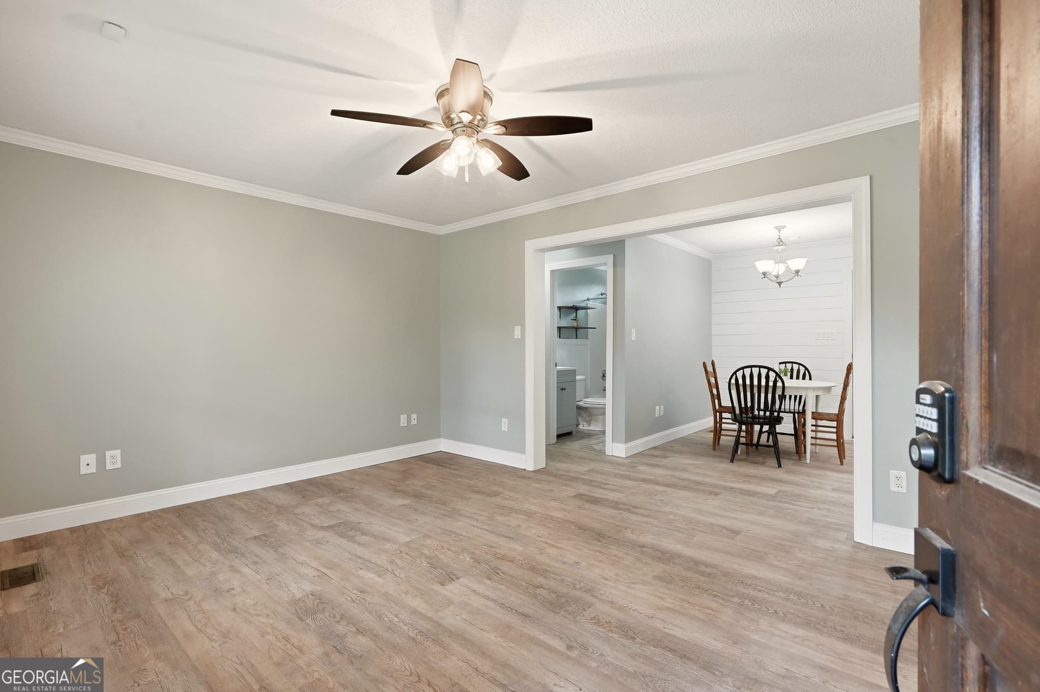 1 bedroom, 2 bathroom, 1,056 sq ft single family residence for sale at 5457 Willow Springs Road, Young Harris, GA 30582 — photo 5