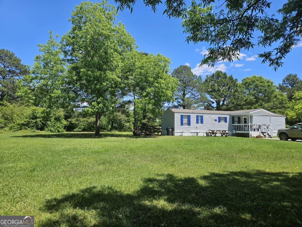 3 bedroom, 2 bathroom, 875 sq ft manufactured home,mobile home sold at 1290 Crawfordville Road, White Plains, GA 30678