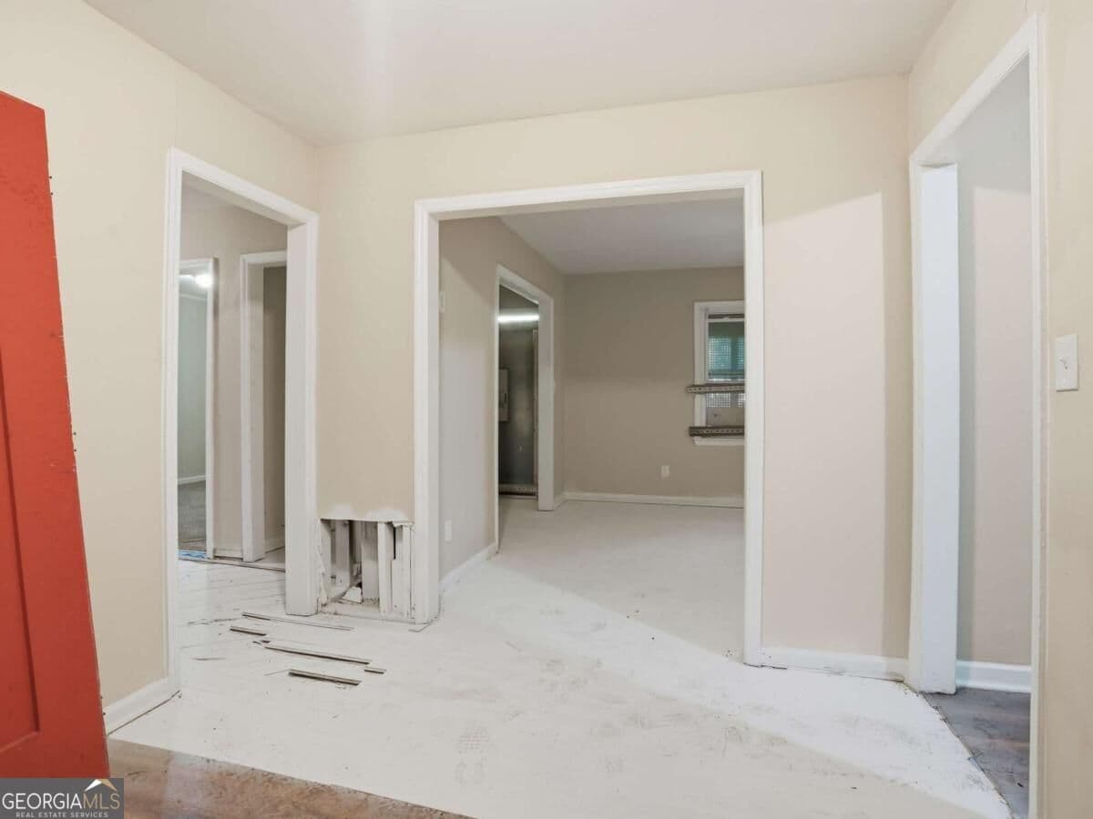 3 bedroom, 2 bathroom, 1,174 sq ft single family residence for sale at 1603 Hollyhock Terrace, Decatur, GA 30032 — photo 6