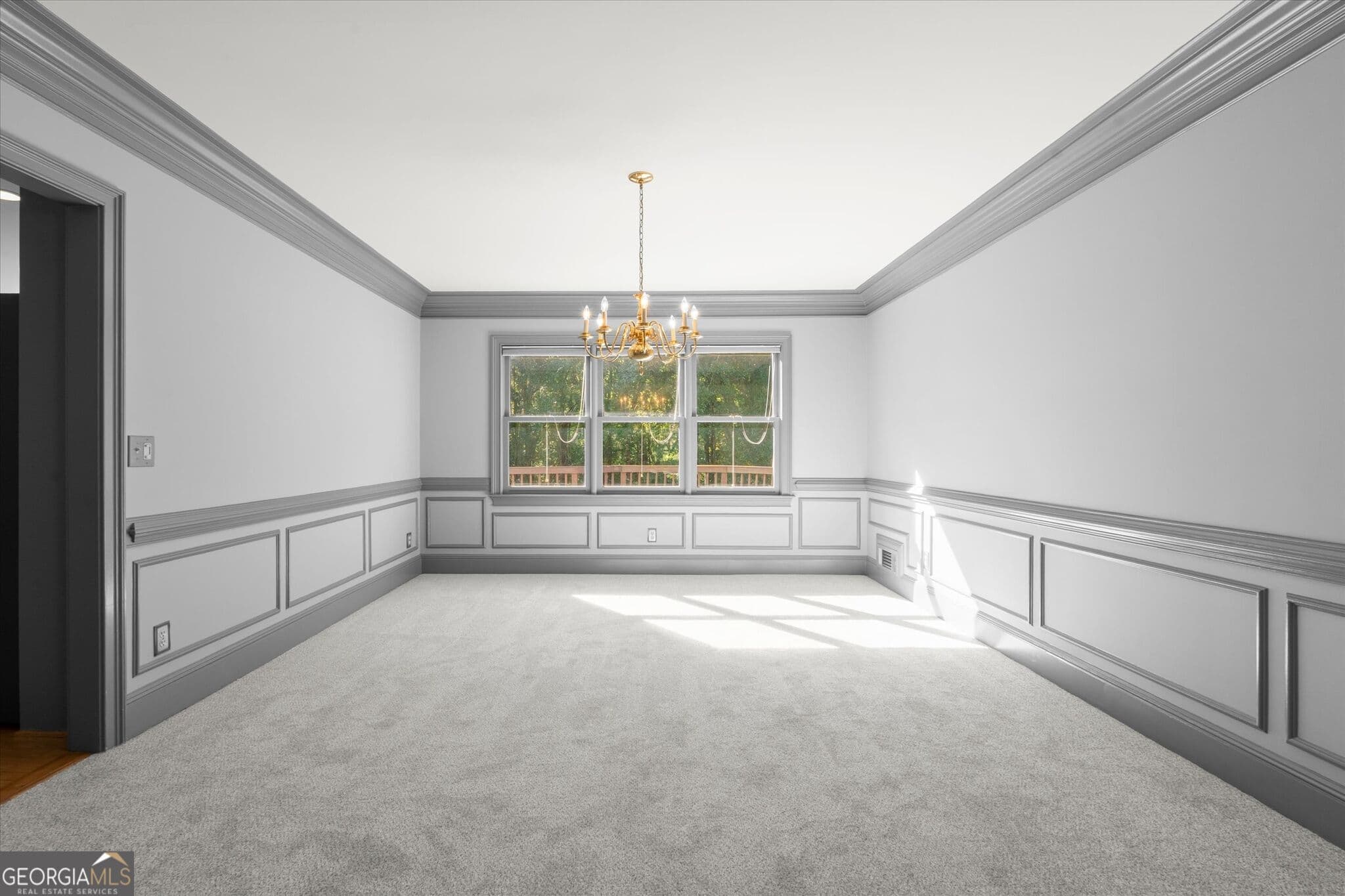 5 bedroom, 4 bathroom, 5,448 sq ft single family residence for sale at 3520 Lester Court, Lilburn, GA 30047 — photo 9