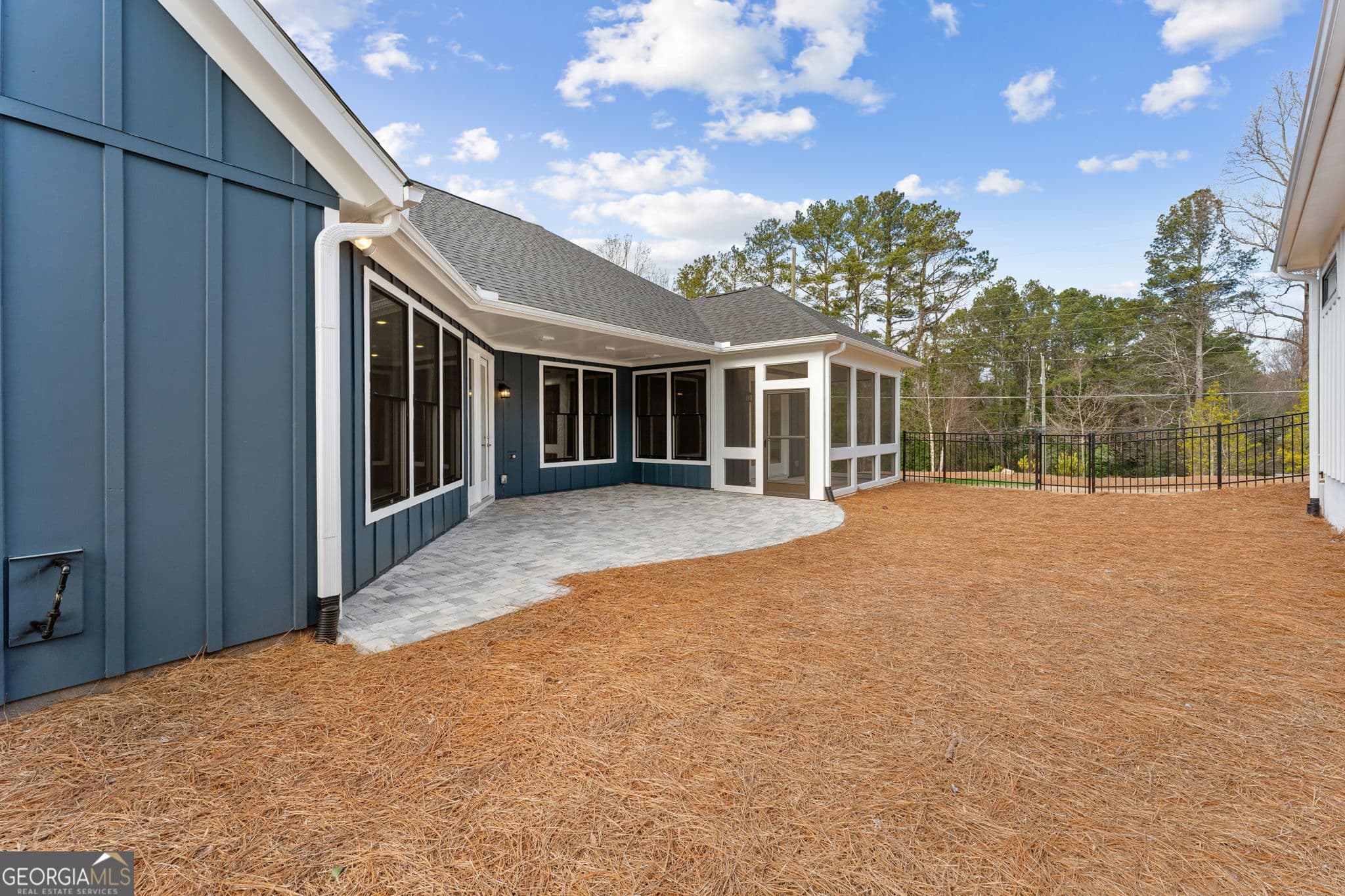 3 bedroom, 3 bathroom, 2,860 sq ft single family residence for sale at 216 Persimmon Way, Holly Springs, GA 30115 — photo 10