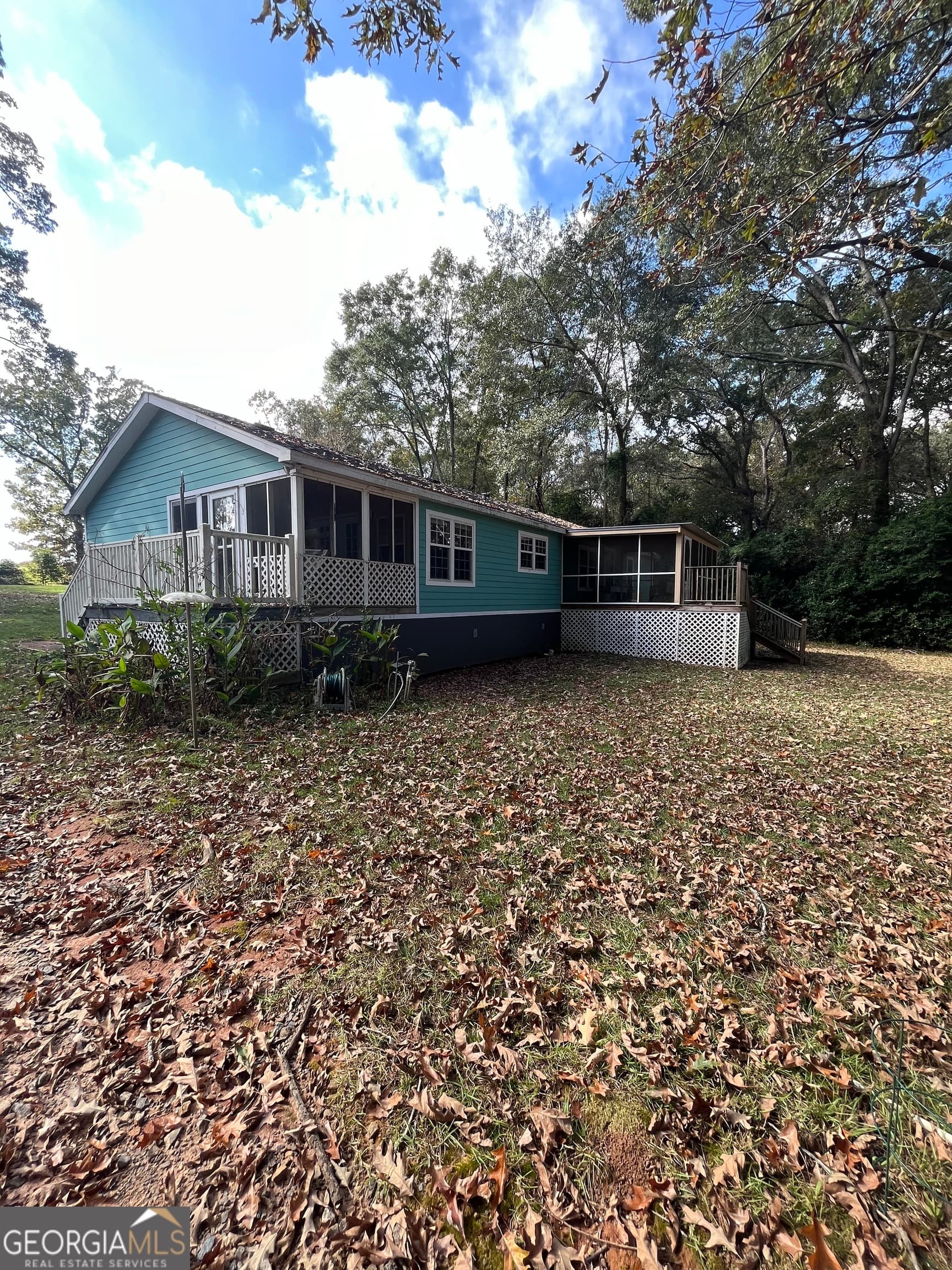 3 bedroom, 2 bathroom, 1,900 sq ft manufactured home,mobile home sold at 132 Gary Brewer Road, Cobb, GA 31735