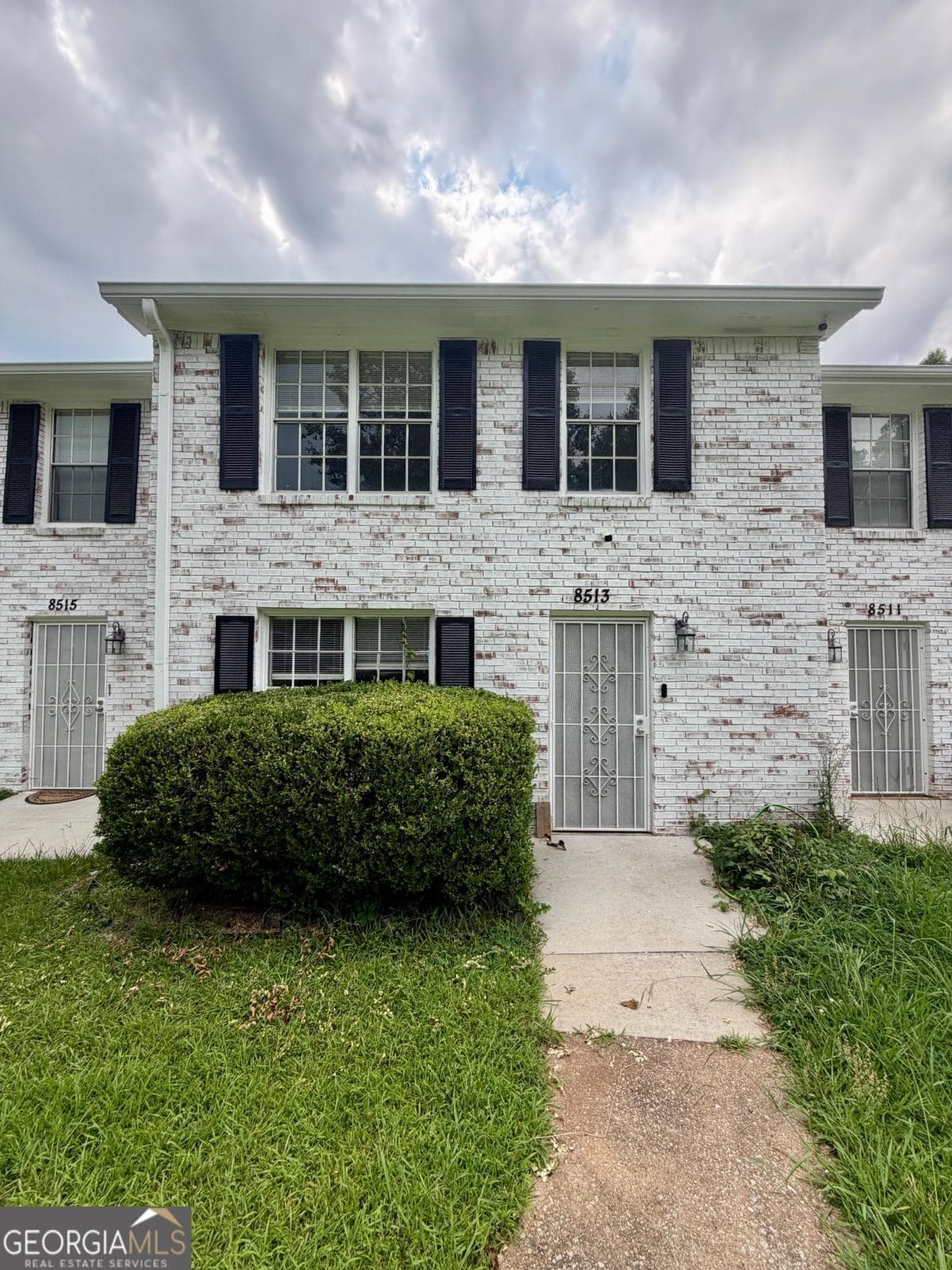 2 bedroom, 2.5 bathroom, 1,260 sq ft single family residence for rent at 8513 Pineland Drive, Jonesboro, GA 30238 for $1,195 a month — photo 1 of 1