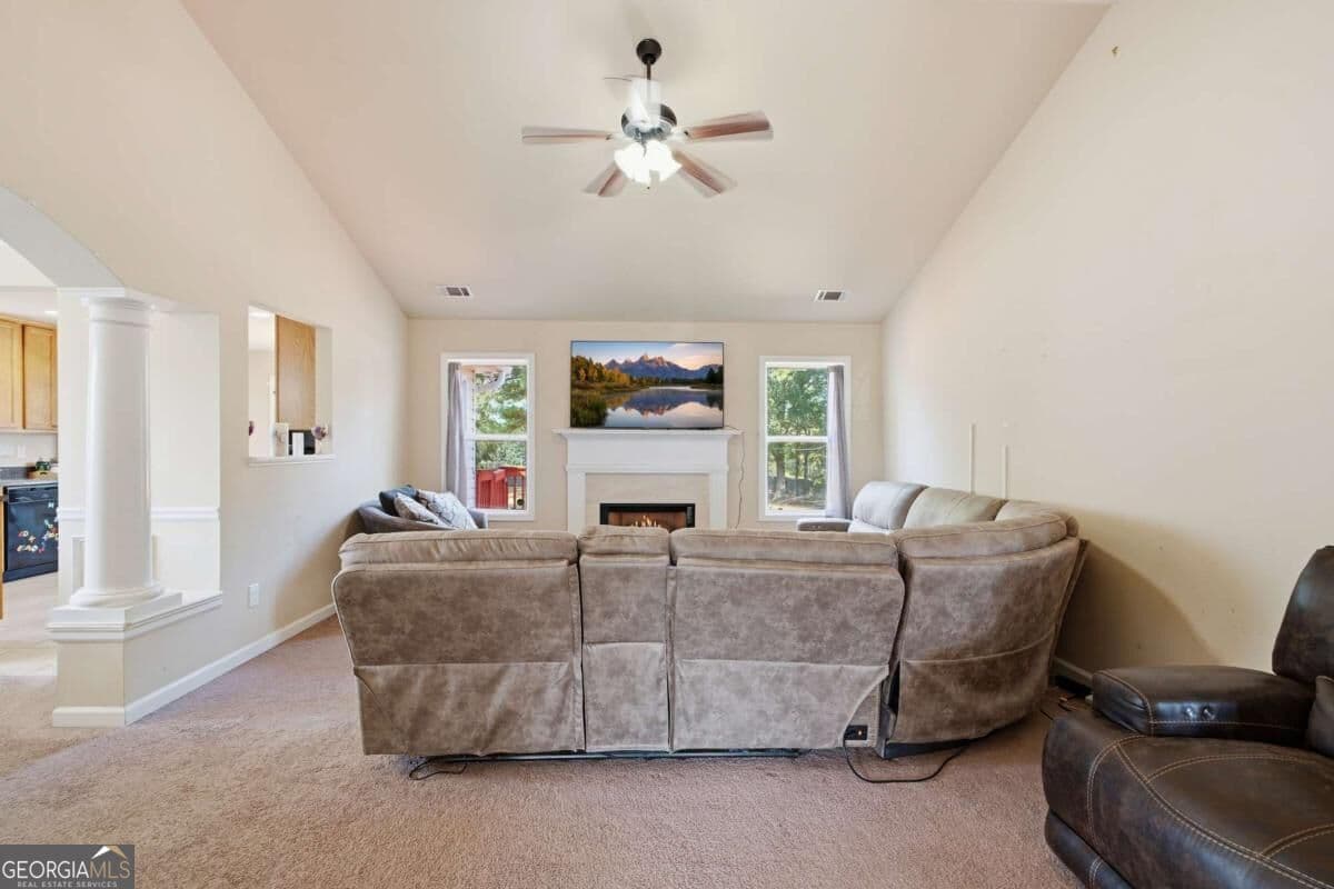 5 bedroom, 3 bathroom, 2,472 sq ft single family residence for sale at 50 Ferguson Drive, Euharlee, GA 30145 — photo 7