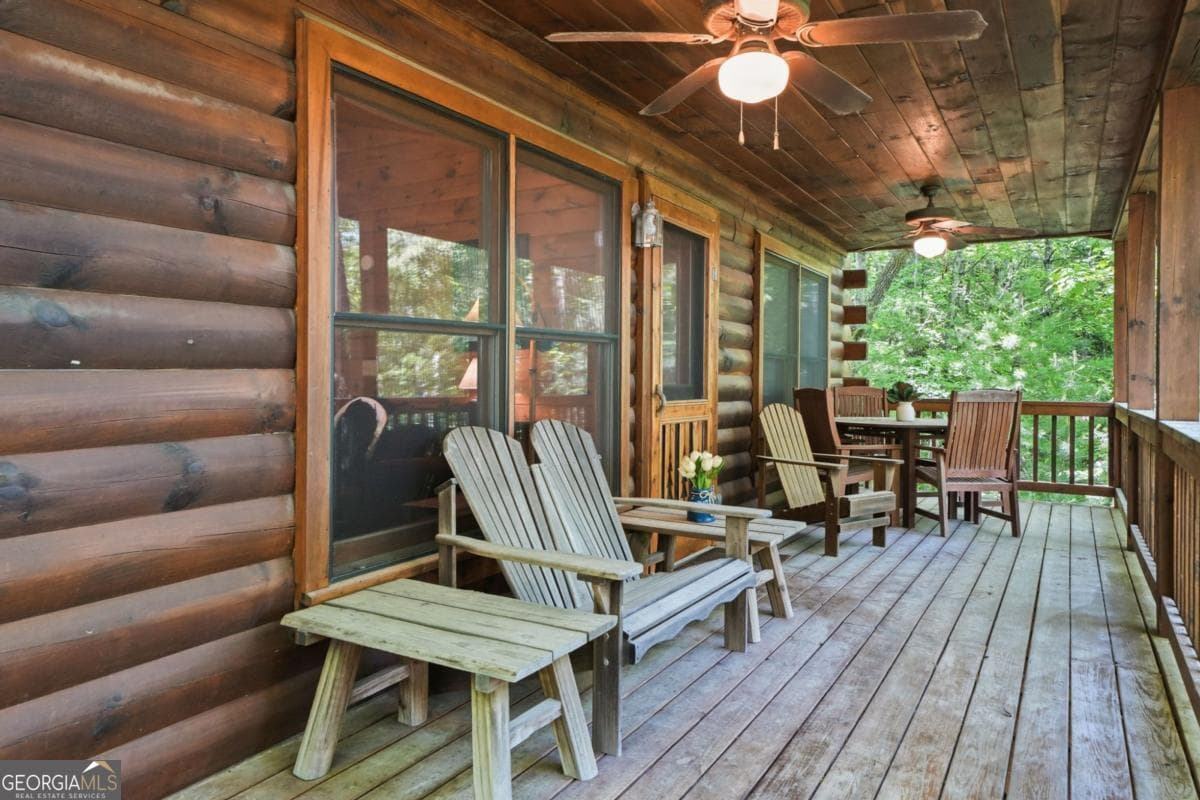 2 bedroom, 1 bathroom, 672 sq ft cabin,single family residence for sale at 156 Dupont Drive, Blue Ridge, GA 30513 — photo 5