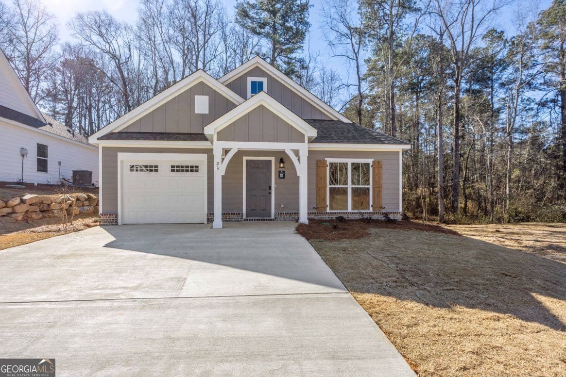 3 bedroom, 2 bathroom, 1,460 sq ft single family residence sold at 23 River's Edge Lane LOT 11, Franklin, GA 30217