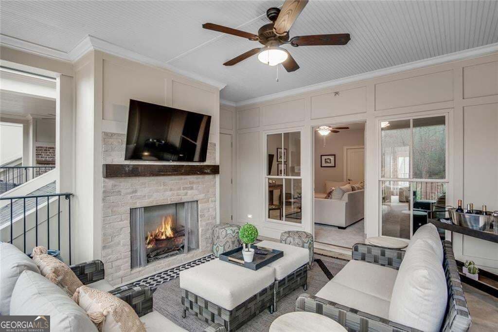 3 bedroom, 3.5 bathroom, 3,263 sq ft townhouse for sale at 61 Bourbon Street 7, Senoia, GA 30276 — photo 10