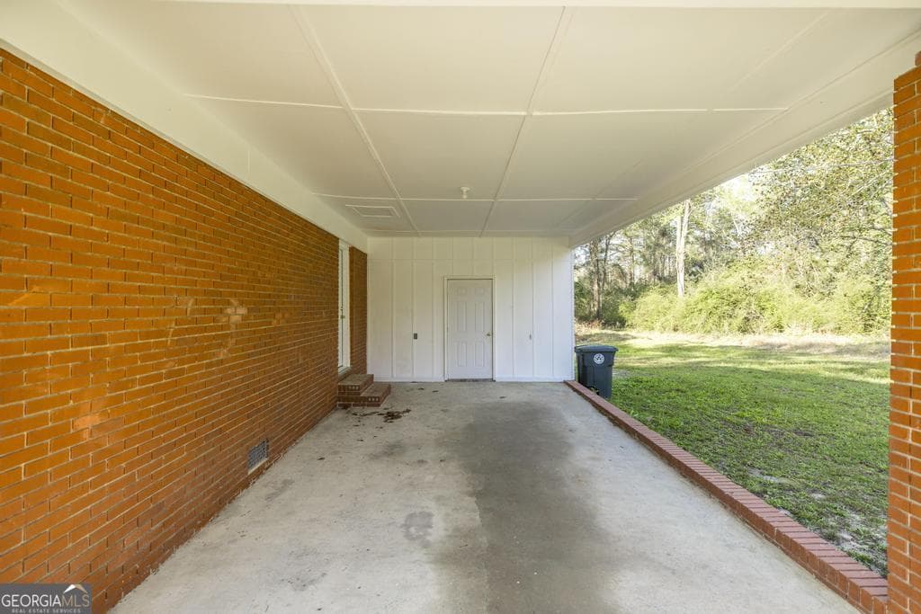 3 bedroom, 2 bathroom, 1,470 sq ft single family residence for sale at 918 Henderson Street, Dublin, GA 31021 — photo 5