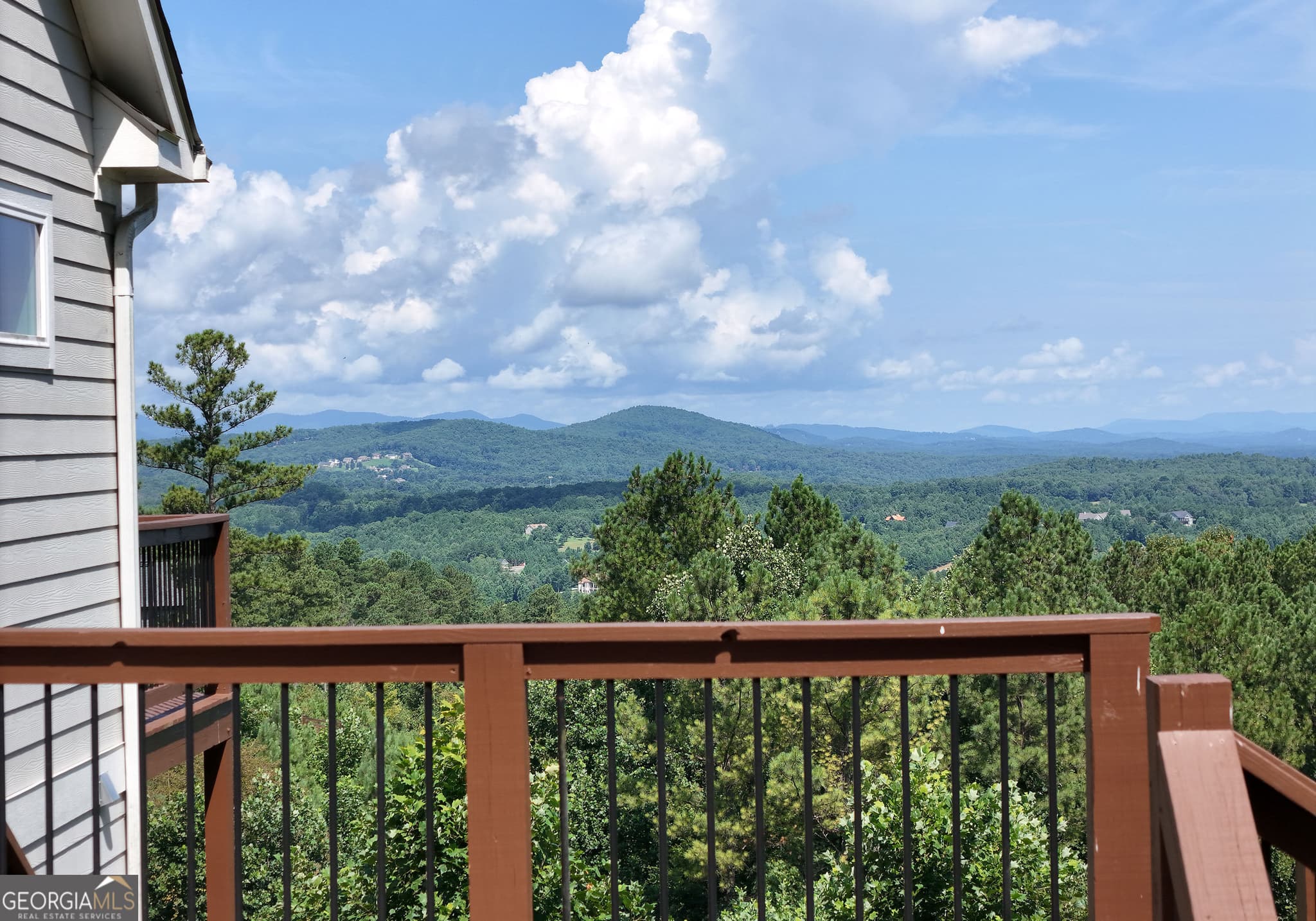 4 bedroom, 4.5 bathroom, 3,673 sq ft single family residence for sale at 732 Ridge Pointe Way, Blairsville, GA 30512 — photo 2