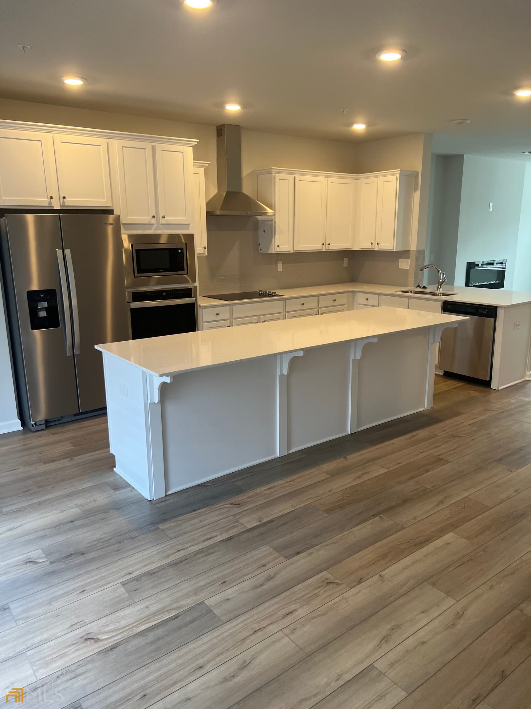 3 bedroom, 2.5 bathroom, 1,897 sq ft townhouse for rent at 225 Cobalt Drive, Fayetteville, GA 30214 for $2,700 a month — photo 6
