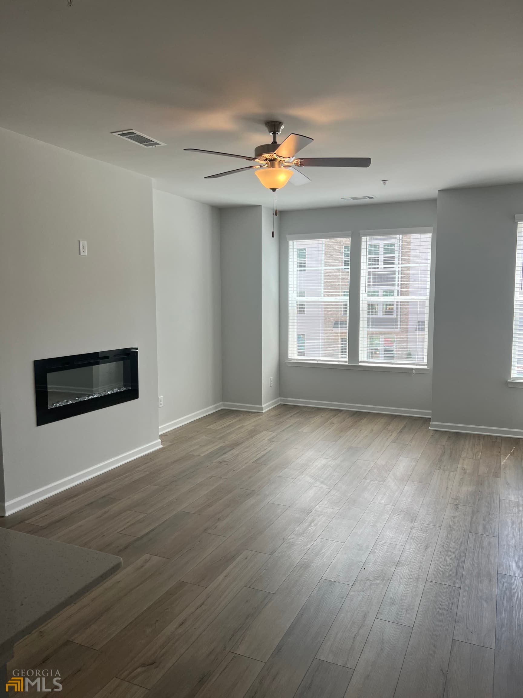 3 bedroom, 2.5 bathroom, 1,897 sq ft townhouse for rent at 225 Cobalt Drive, Fayetteville, GA 30214 for $2,700 a month — photo 7
