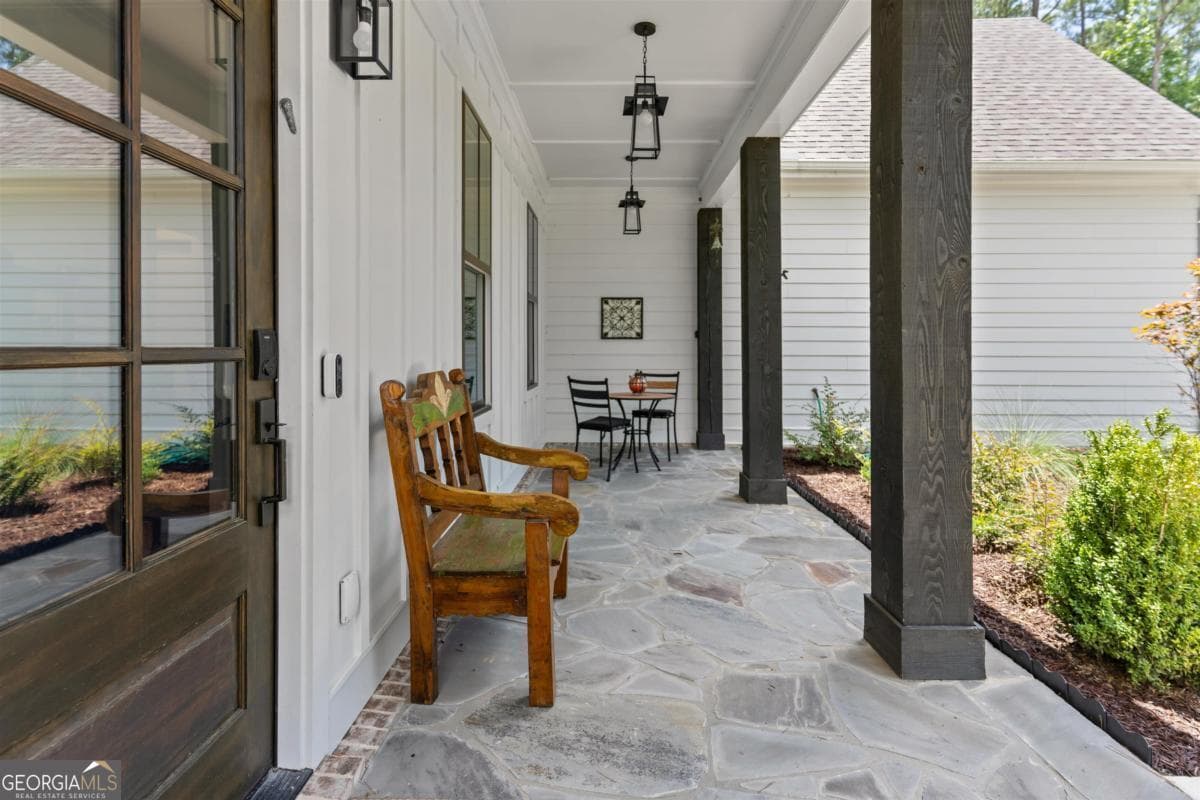 5 bedroom, 4 bathroom, 3,729 sq ft single family residence for sale at 2300 Club Drive, Greensboro, GA 30642 — photo 7