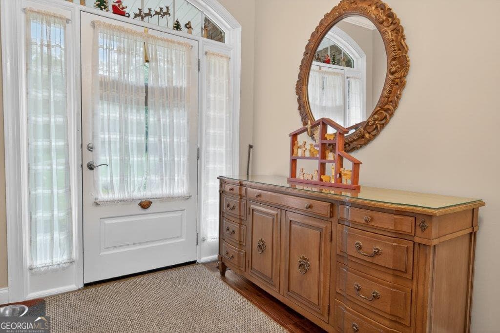 4 bedroom, 4 bathroom, 4,019 sq ft single family residence for sale at 281 Jule Ingram Road, Milledgeville, GA 31061 — photo 4